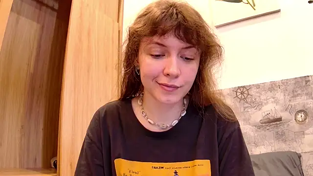 Snapshot of sun_place chatting on 12, 11, 2025 sun place online show from 12, 11, 2025