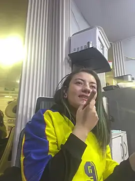 Snapshot of Broklinwhite_ chatting on 27, 6, 2026 Broklinwhite online show from 27, 6, 2026