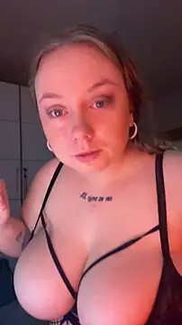 chloetarducci online show from 8, 2, 2026