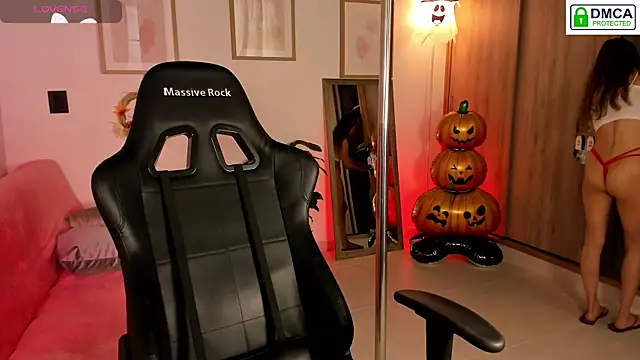 Lilabril online show from 9, 10, 2025