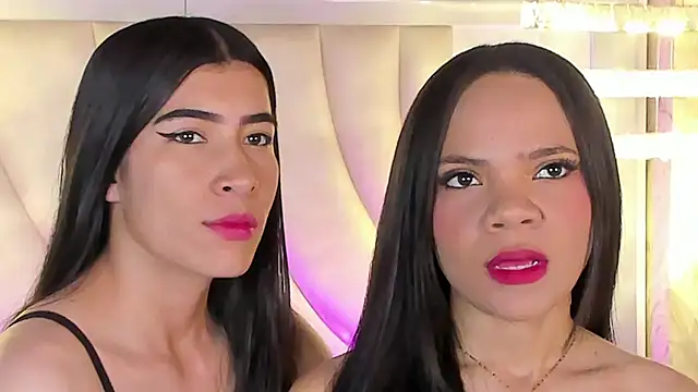 siara and zoe online show from 3, 6, 2026