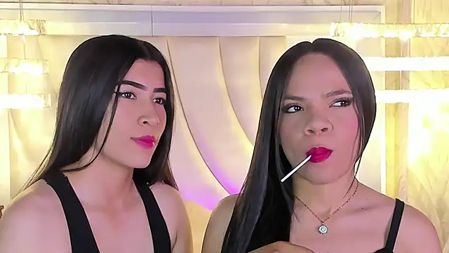 siara and zoe online show from 7, 7, 2026