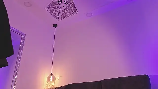 Isabella francoo online show from 16, 2, 2026