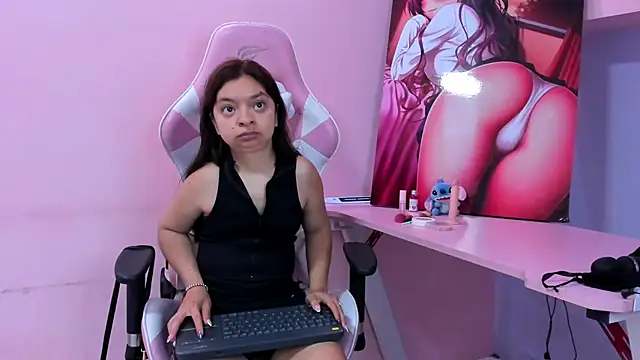 CharlotteMuller online show from 10, 4, 2026