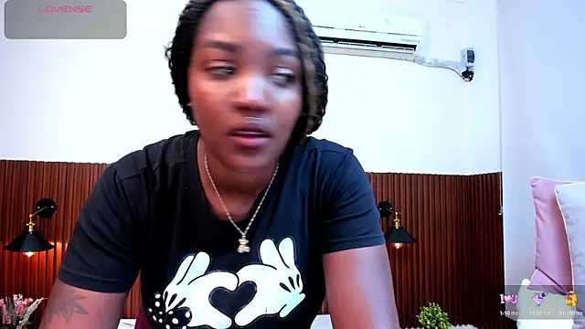 chanel brunette online show from 15, 2, 2025