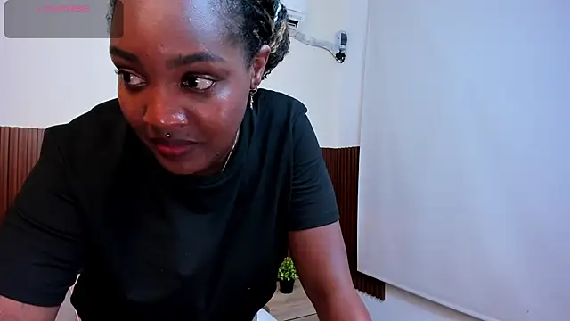 chanel brunette online show from 20, 2, 2025