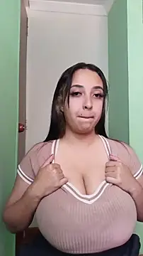Snapshot of AmberGoddess_ chatting on 5, 6, 2026 AmberGoddess online show from 5, 6, 2026