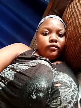 queennapal online show from 11, 3, 2026