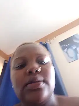 queennapal online show from 21, 4, 2026