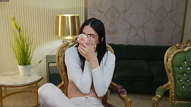 Tina Breeze online show from 21, 3, 2025