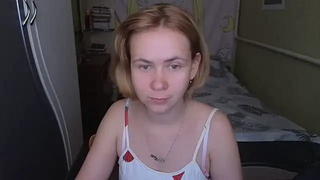 Snapshot of Riley_Roo chatting on 27, 5, 2026 Riley Roo online show from 27, 5, 2026