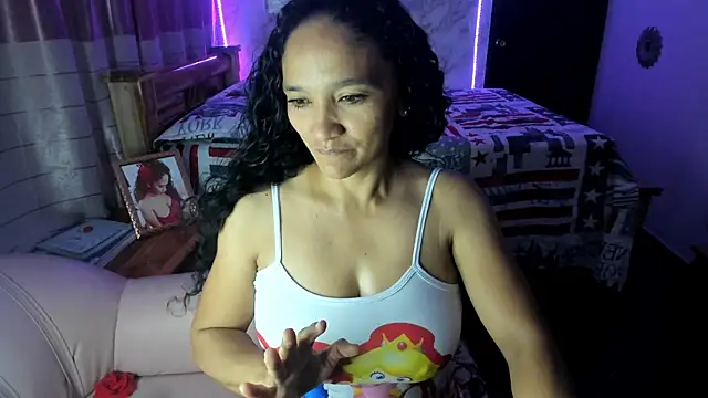 rayza mature 154 online show from 2, 3, 2025