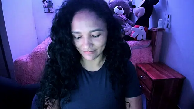 rayza mature 154 online show from 20, 4, 2026