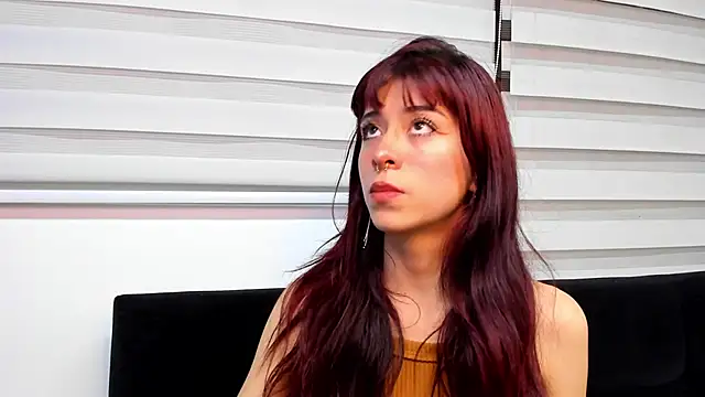 SuzzyyM online show from 20, 2, 2026