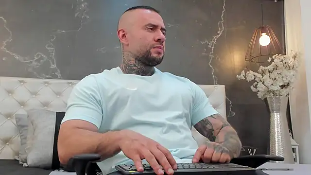 BruceDallas online show from 11, 3, 2025