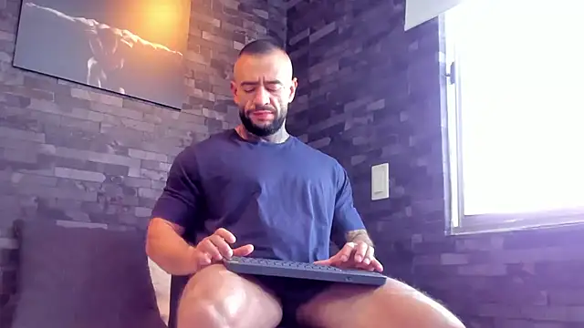 BruceDallas online show from 20, 9, 2025