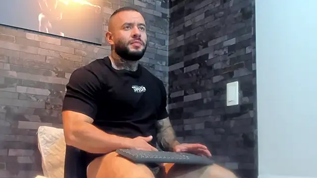 BruceDallas online show from 22, 4, 2026