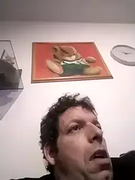 Knuffelstaaf123 online show from 4, 12, 2024