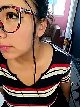 Snapshot of Cute_Penelope chatting on 23, 1, 2025 Cute Penelope online show from 23, 1, 2025