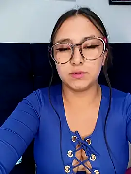 Snapshot of Cute_Penelope chatting on 24, 1, 2025 Cute Penelope online show from 24, 1, 2025