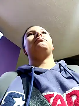 Snapshot of Cute_Penelope chatting on 2, 10, 2025 Cute Penelope online show from 2, 10, 2025