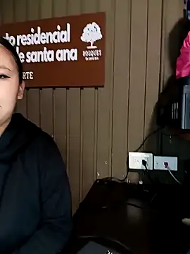 Snapshot of Cute_Penelope chatting on 5, 11, 2025 Cute Penelope online show from 5, 11, 2025