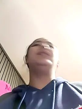 Snapshot of Cute_Penelope chatting on 11, 11, 2025 Cute Penelope online show from 11, 11, 2025