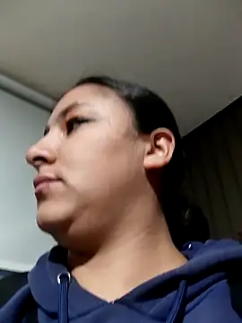 Snapshot of Cute_Penelope chatting on 19, 11, 2025 Cute Penelope online show from 19, 11, 2025