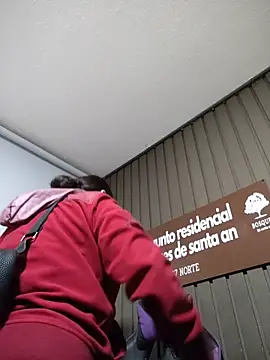 Snapshot of Cute_Penelope chatting on 7, 1, 2026 Cute Penelope online show from 7, 1, 2026