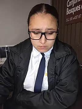 Snapshot of Cute_Penelope chatting on 4, 3, 2026 Cute Penelope online show from 4, 3, 2026