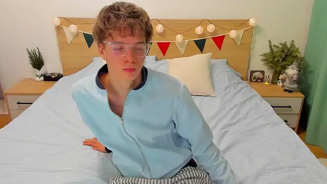 Fandi 777 online show from 12, 1, 2025