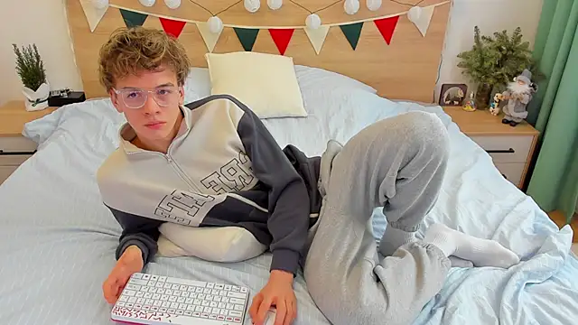 Fandi 777 online show from 15, 1, 2025