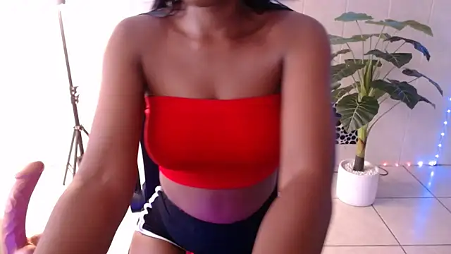 Snapshot of BabyBarbee chatting on 6, 2, 2025 BabyBarbee online show from 6, 2, 2025