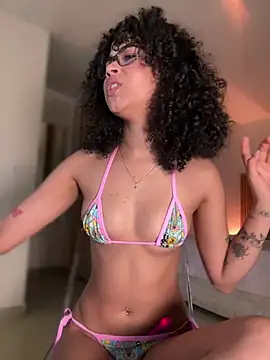 Lianh Benett online show from 20, 1, 2025