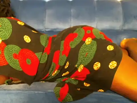 Snapshot of Sweetie_pussy chatting on 27, 2, 2025 Sweetie pussy online show from 27, 2, 2025