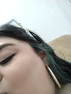 Snapshot of tiffany_laurens chatting on 1, 3, 2025 tiffany laurens online show from 1, 3, 2025