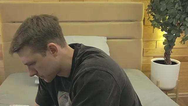 EthanPinkman online show from 2, 3, 2026