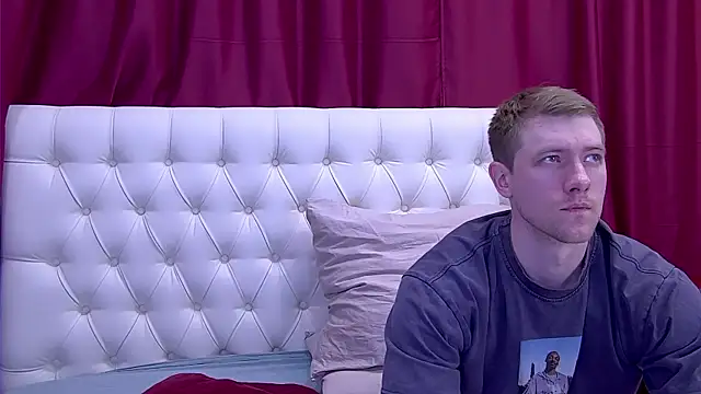 Snapshot of EthanPinkman chatting on 31, 5, 2026 EthanPinkman online show from 31, 5, 2026