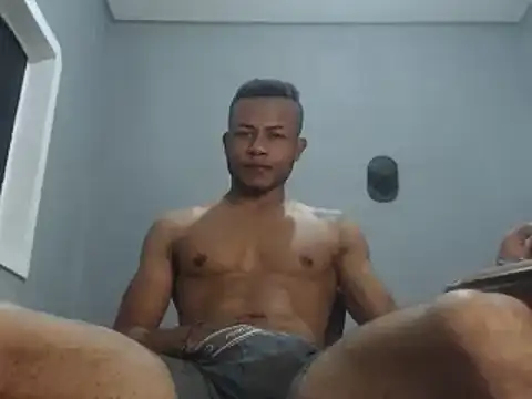 Snapshot of grandominantex1 chatting on 2, 12, 2024 grandominantex1 online show from 2, 12, 2024