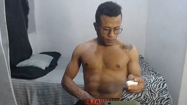 Snapshot of grandominantex1 chatting on 18, 1, 2026 grandominantex1 online show from 18, 1, 2026