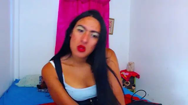 Snapshot of misss_estrella chatting on 28, 9, 2025 misss estrella online show from 28, 9, 2025