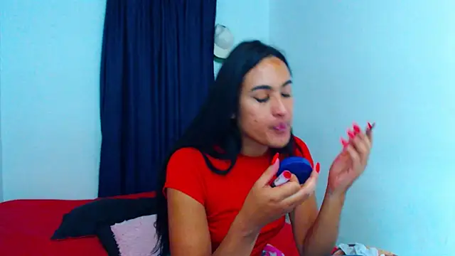 Snapshot of misss_estrella chatting on 25, 10, 2025 misss estrella online show from 25, 10, 2025