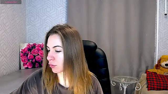 Naughty  Megan online show from 6, 3, 2025