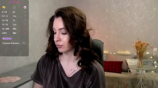 Naughty  Megan online show from 25, 4, 2026