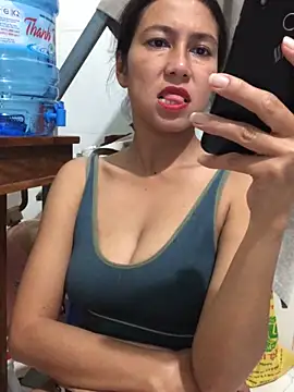 2HotAsain4u online show from 5, 1, 2025