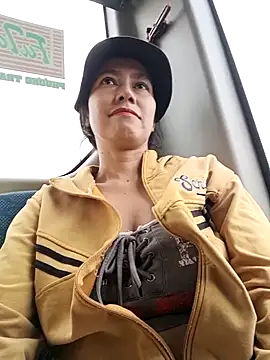 2HotAsain4u online show from 19, 9, 2025