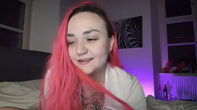 PinkHurricaneOfficial online show from 20, 3, 2025