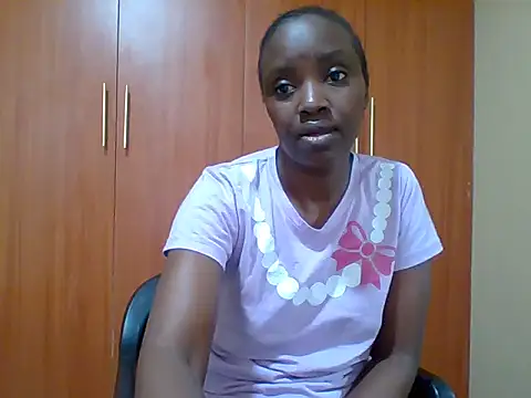 Snapshot of sexy_darleen23 chatting on 14, 12, 2025 sexy darleen23 online show from 14, 12, 2025