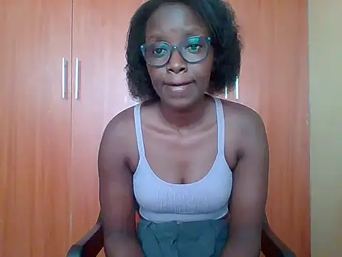 Snapshot of sexy_darleen23 chatting on 14, 2, 2026 sexy darleen23 online show from 14, 2, 2026