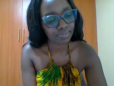 Snapshot of sexy_darleen23 chatting on 9, 3, 2026 sexy darleen23 online show from 9, 3, 2026